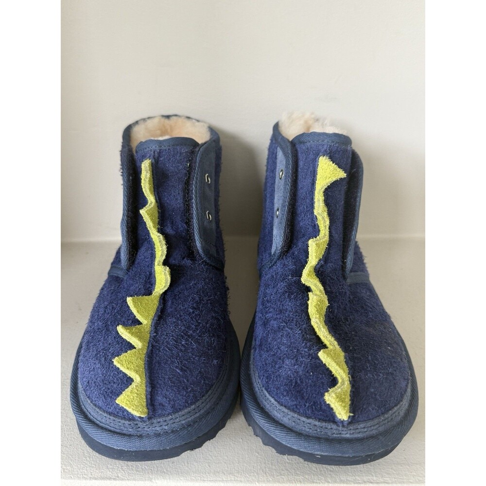 New UGG Australia Youth Kid's US 4 Dinosaur Navy Boots Shearling Winter